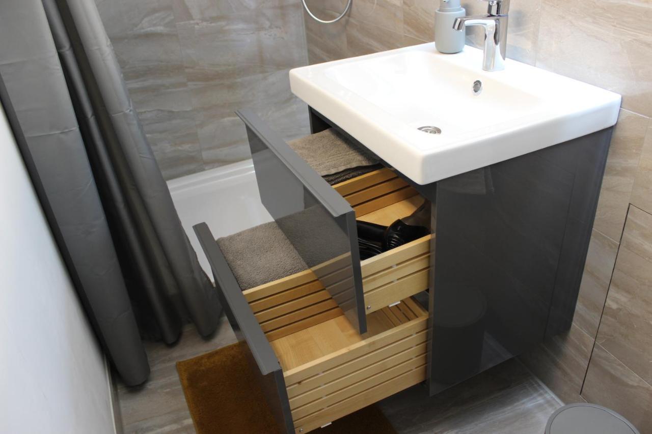 Kleine Souterrain Wohnung Naehe Hamburg Neu Wulmstorf Bagian luar foto